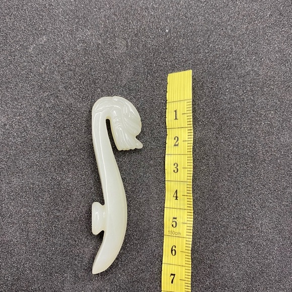 Hetian nephrite jade mutton fat dragon head buckle - Picture 9 of 16